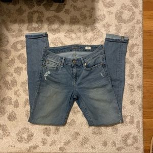 Anthropologie Level 99 Liza Skinny Distressed Light Wash Coastal Jeans SZ 27